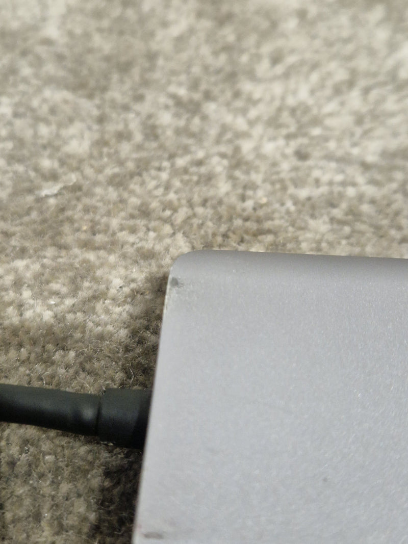 Mokin USB C Adapter to HDMI - Good - image 12