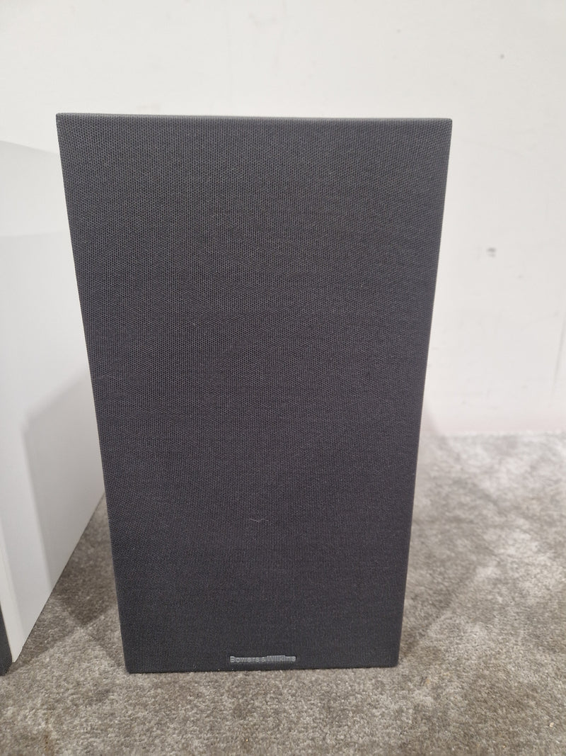 Bowers & Wilkins 606 - Bookshelf Speakers - Pair - White - Excellent - image 3