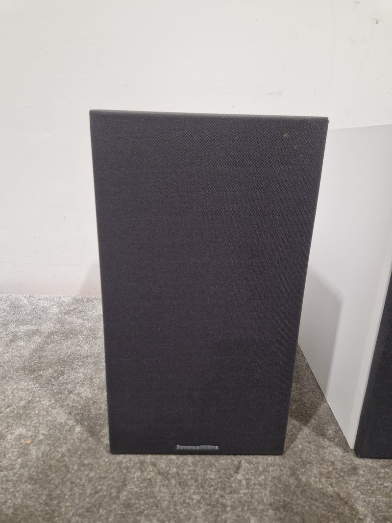 Bowers & Wilkins 606 - Bookshelf Speakers - Pair - White - Excellent - image 4