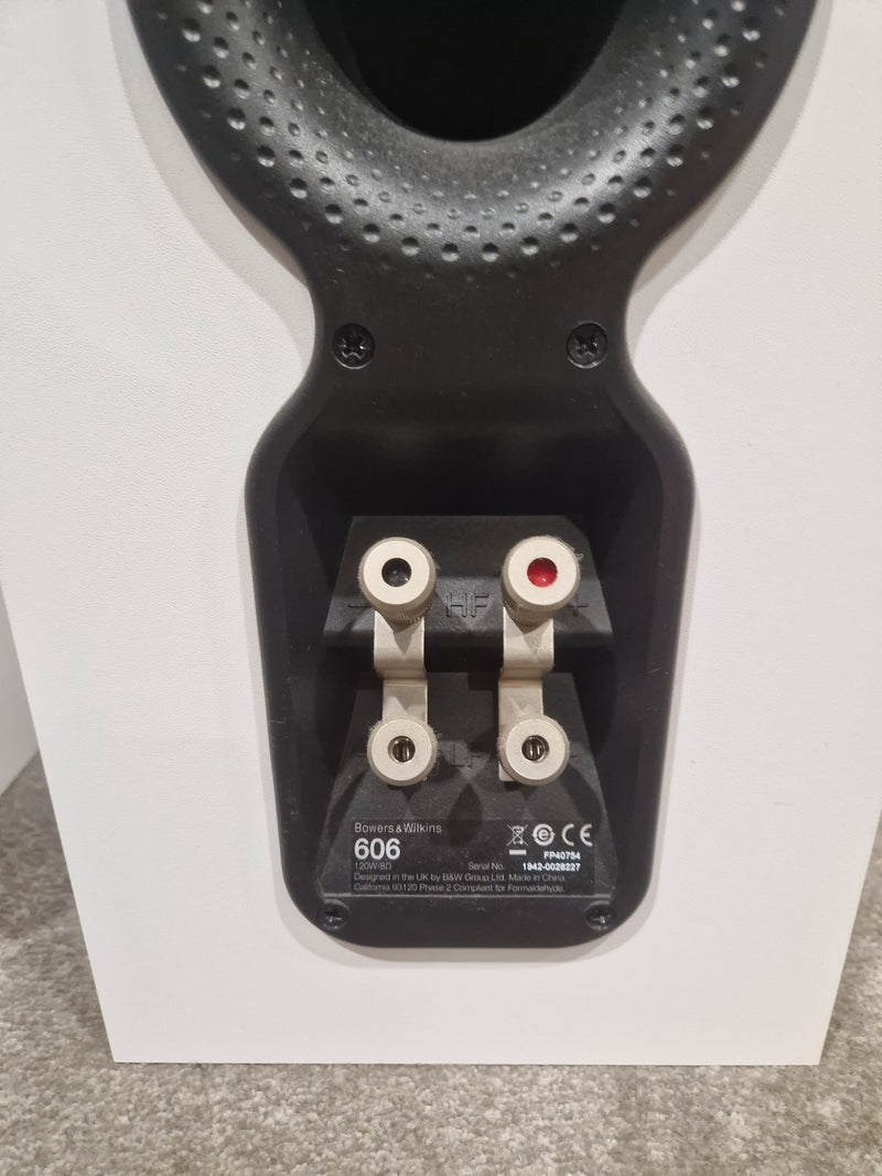 Bowers & Wilkins 606 - Bookshelf Speakers - Pair - White - Excellent - image 12