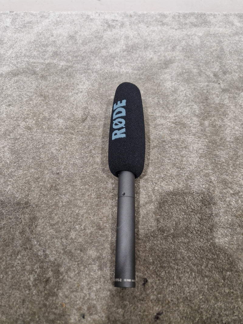 RØDE NTG2 - Shotgun Condenser Microphone - Excellent w/ Soft Case, Original Box & Manuals - image 11