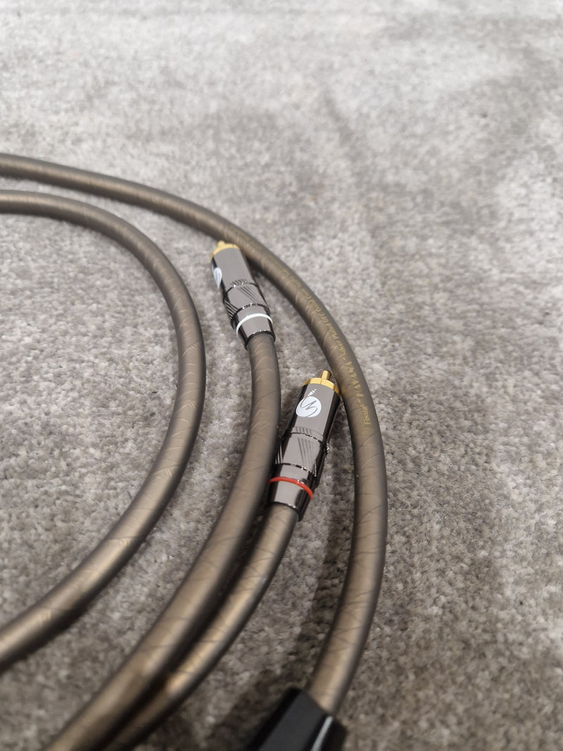 2x High Qaulity XLR To RCA Cables - Cables - Excellent - image 3