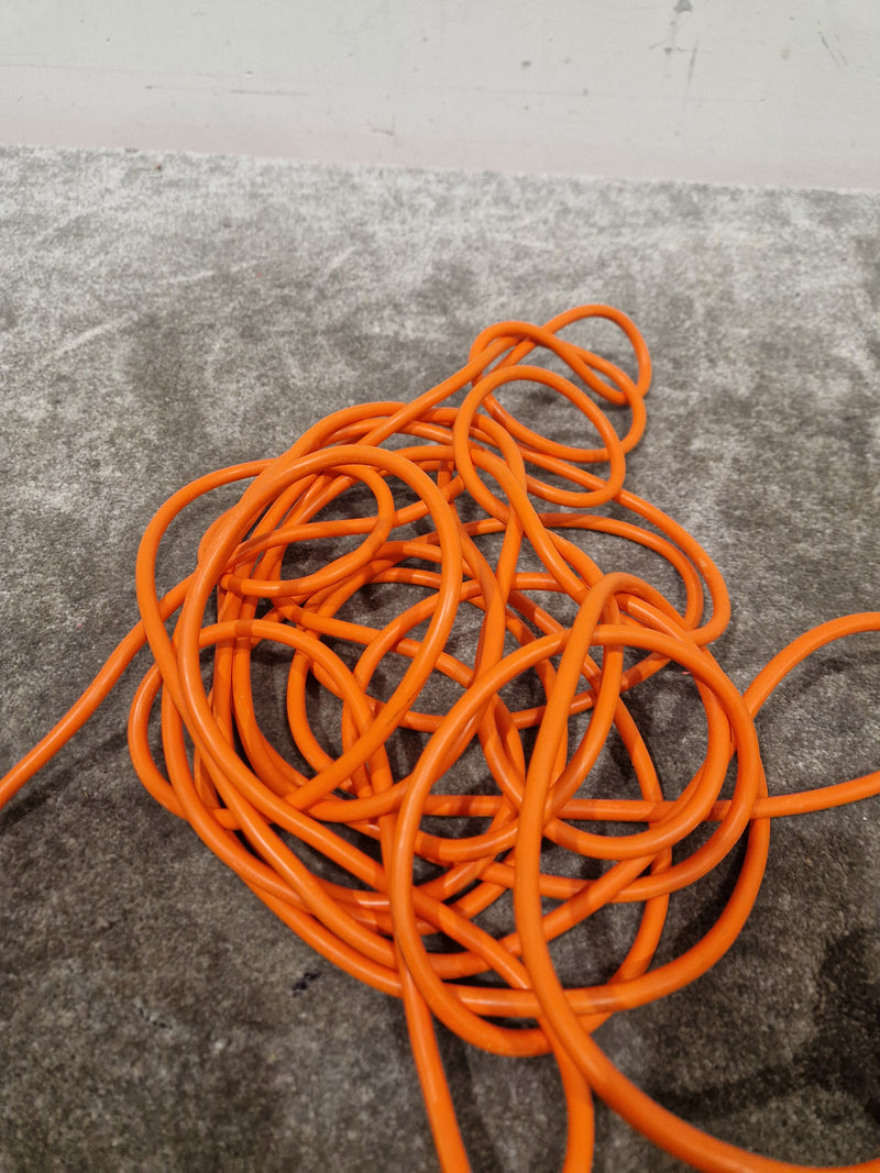 10M UK Plug to One Gang Orange - Excellent - image 10