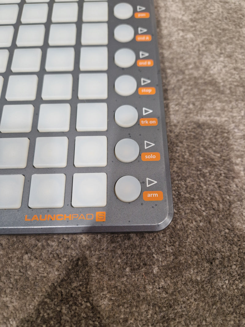 Ableton Novation - Launchpad - With Cable - Excellent - image 9