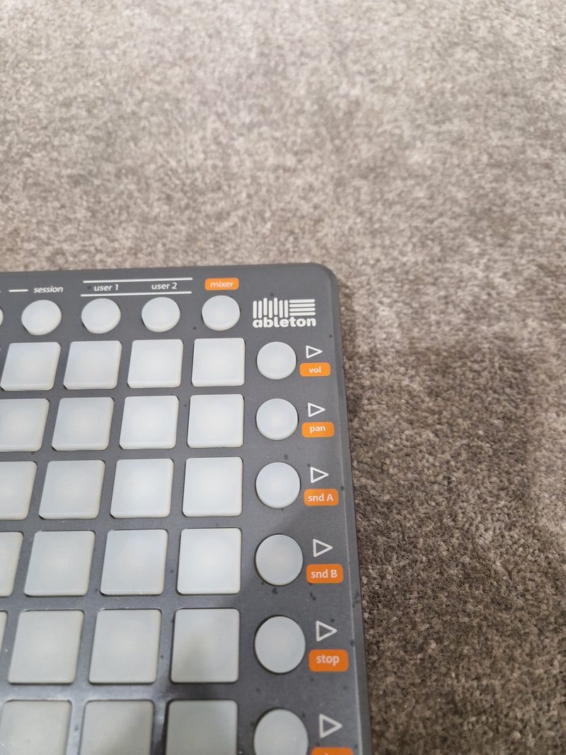 Ableton Novation - Launchpad - With Cable - Excellent - image 12