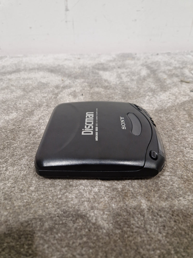 Sony Discman D-140 - CD Player - Mega Bass - Black - Portable CD Player - Spares or Repair - image 5