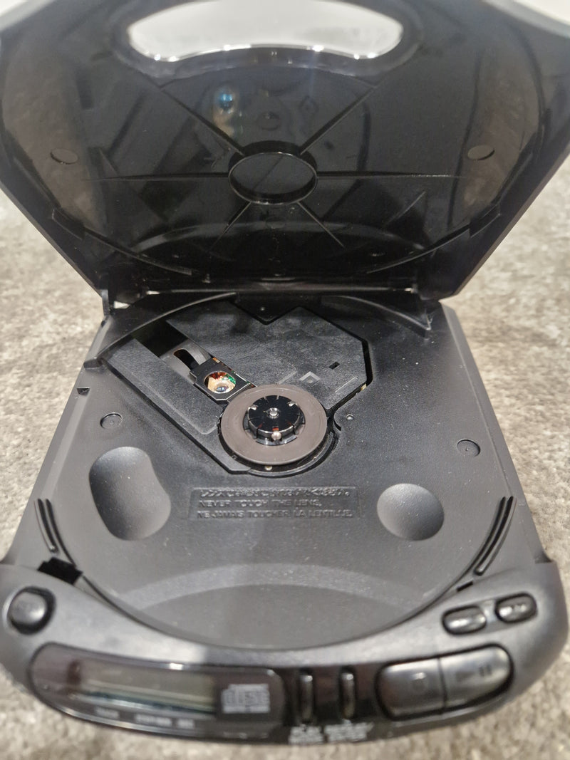 Sony Discman D-140 - CD Player - Mega Bass - Black - Portable CD Player - Spares or Repair - image 10