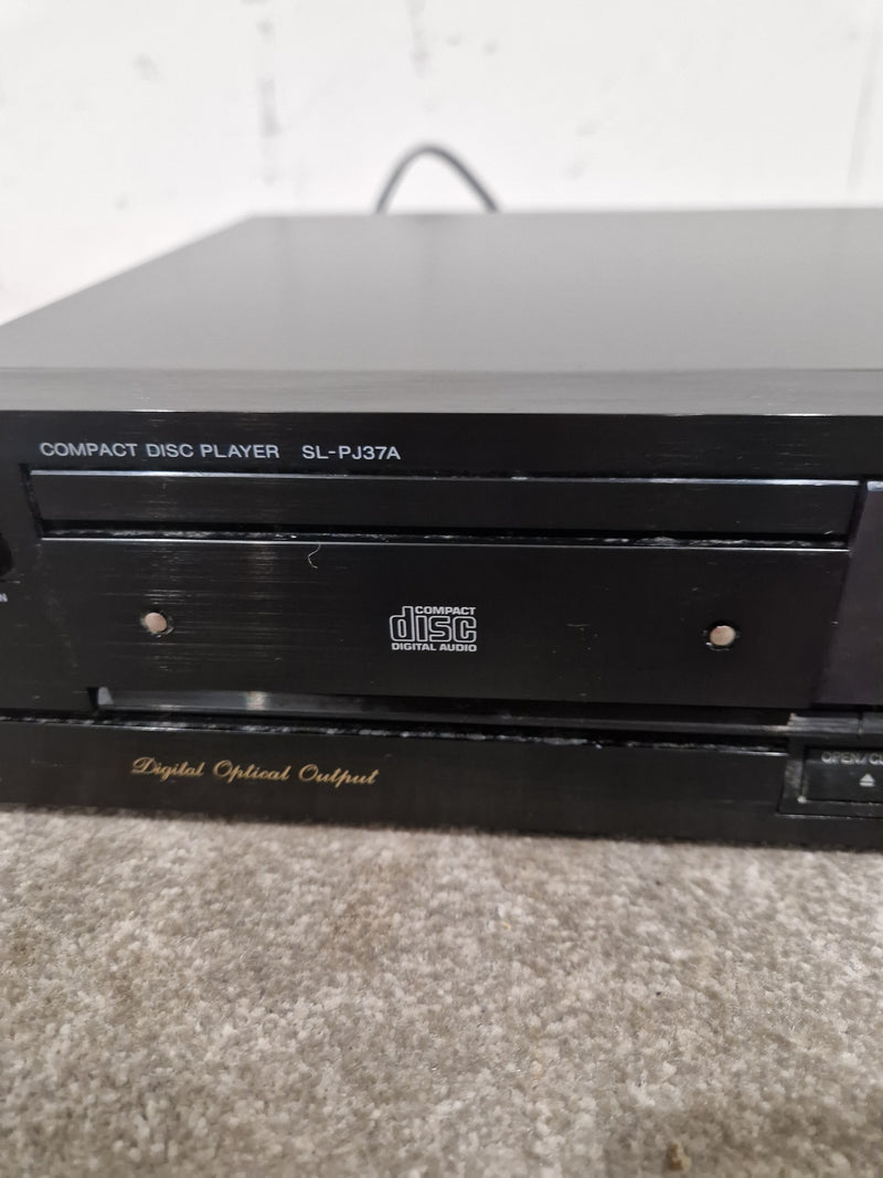 Technics SL-PJ37A - CD Player - Black - Spares or Repair - image 2