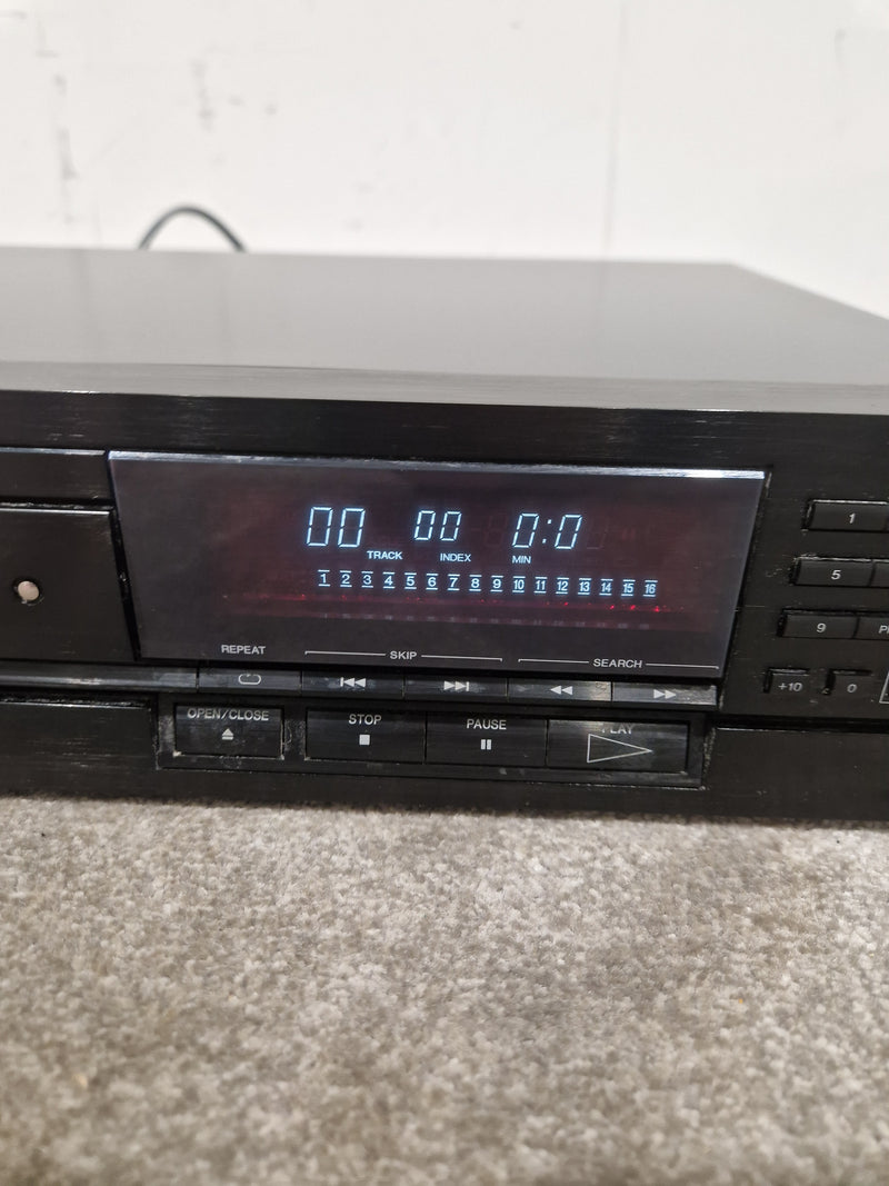 Technics SL-PJ37A - CD Player - Black - Spares or Repair - image 4