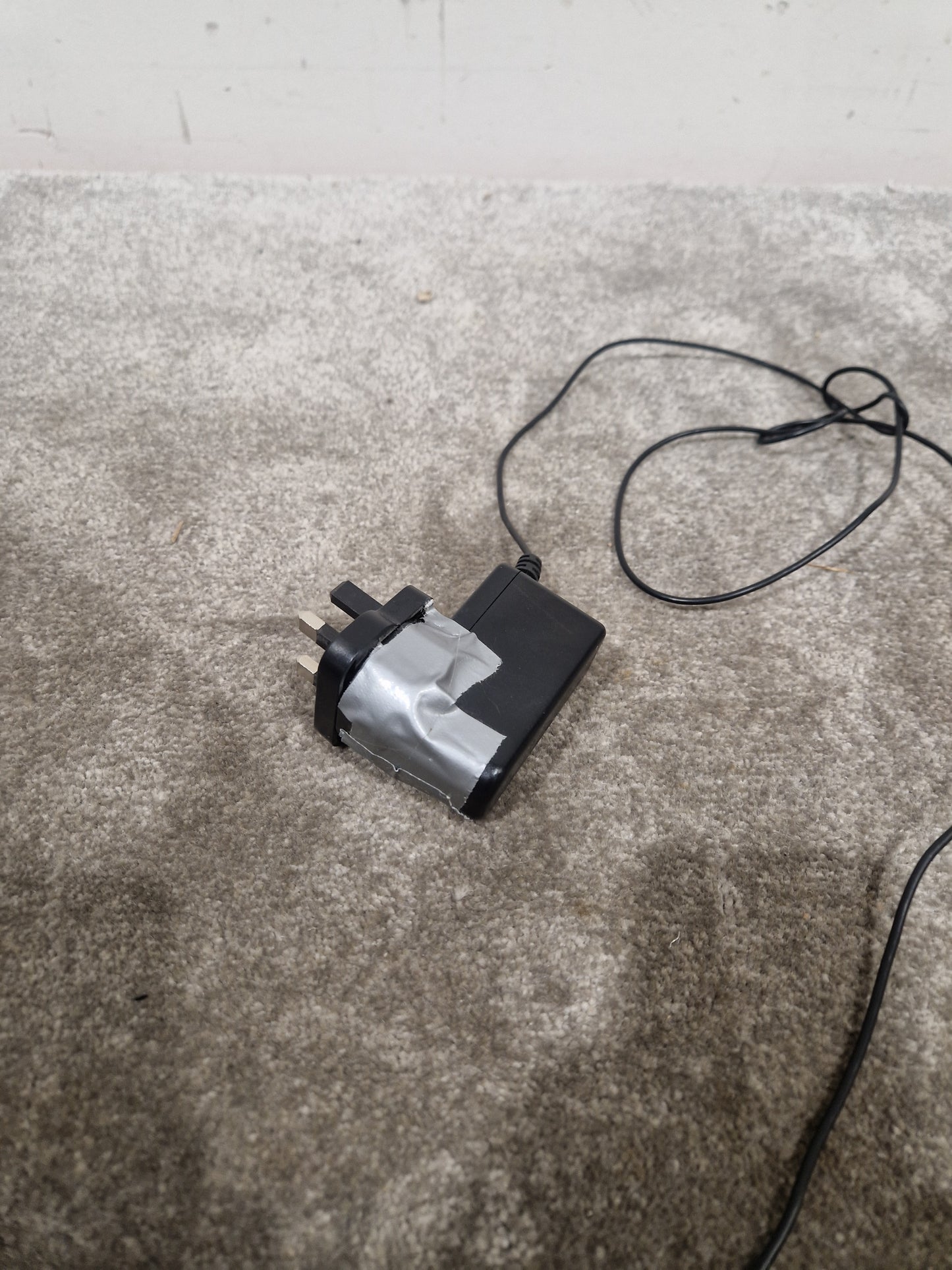 Pro-Ject Debut Carbon - Turntable – Turntable - Spares or Repair