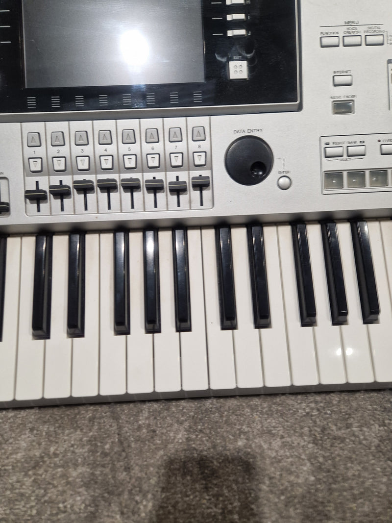 Yamaha Tyros 3 - Digital Workstation Keyboard - White/Silver - Excellent - image 13