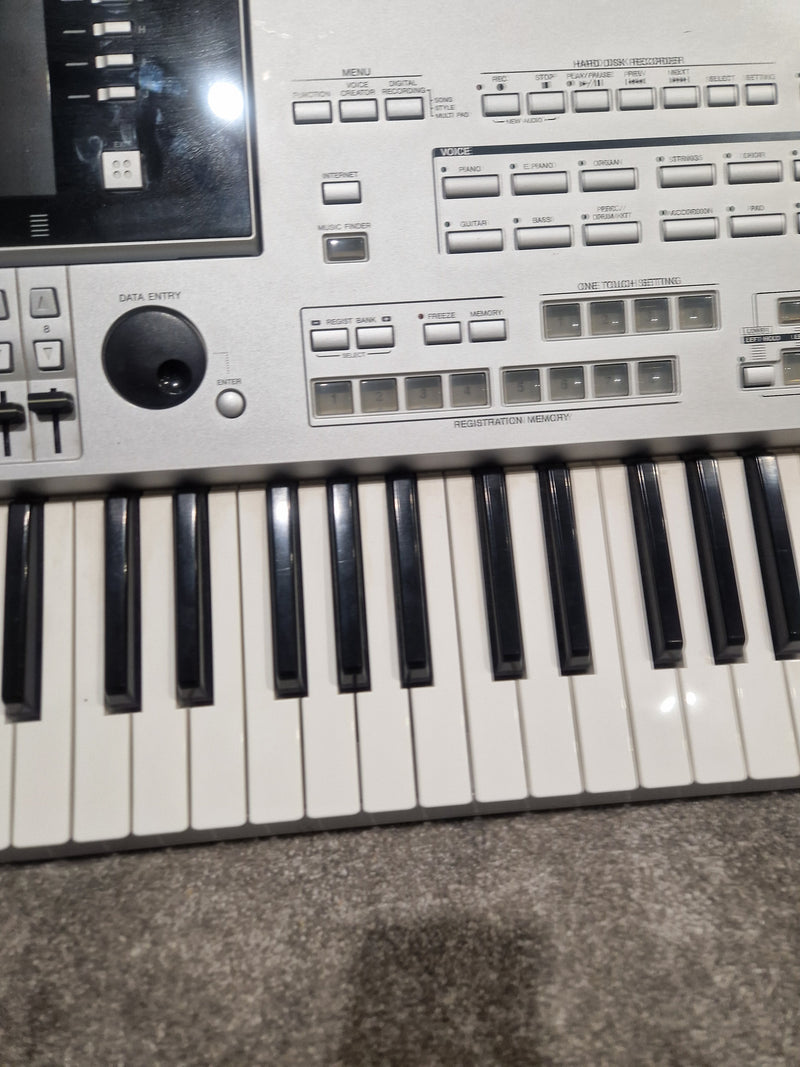 Yamaha Tyros 3 - Digital Workstation Keyboard - White/Silver - Excellent - image 14