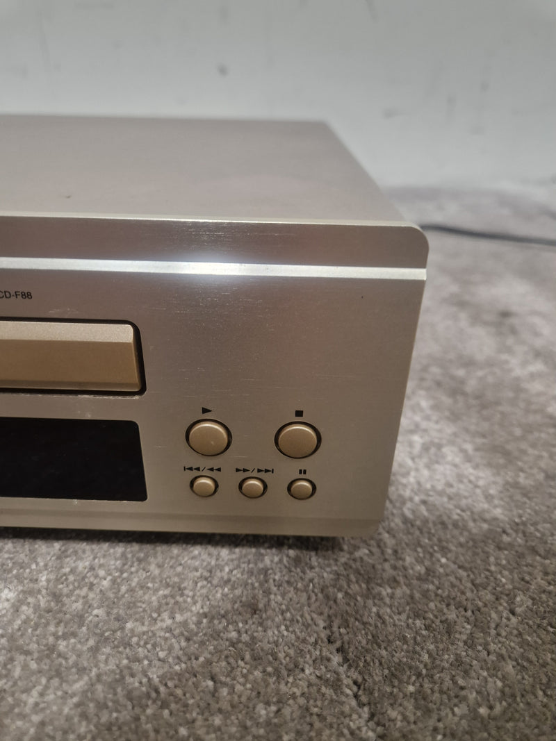 Denon UCD-F88 - CD Player - Silver - Spares or Repair - image 7