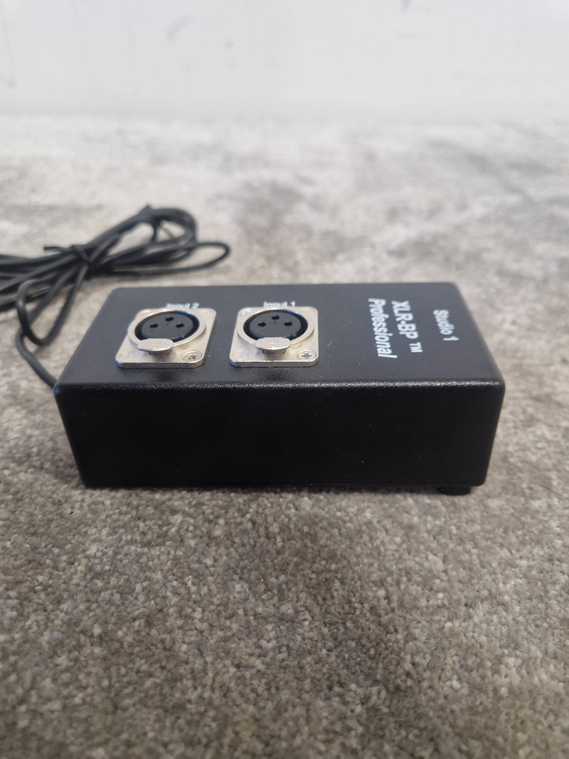 Studio 1 XLR-BP Professional - Audio Breakout Box - Black - Excellent - image 5