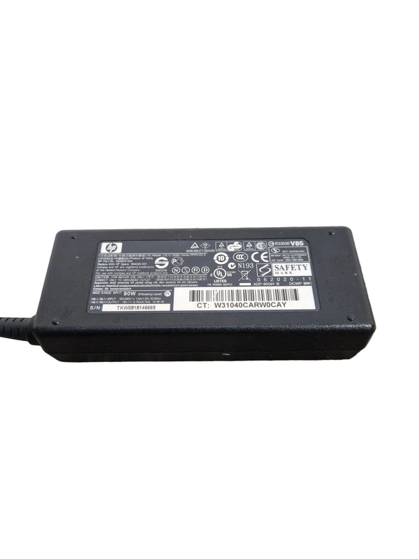 HP AC Adapter Charger 19V – AC Adapter - Excellent