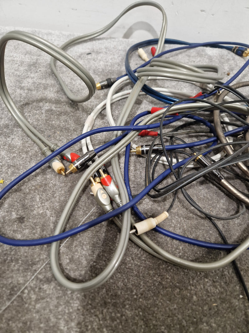 Job-Lot OF RCA Cables - X9 - RCA Cable - Good - image 2