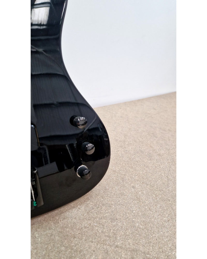 Washburn Bantam XB120 - Bass Guitar - Black - Refurbished - image 3