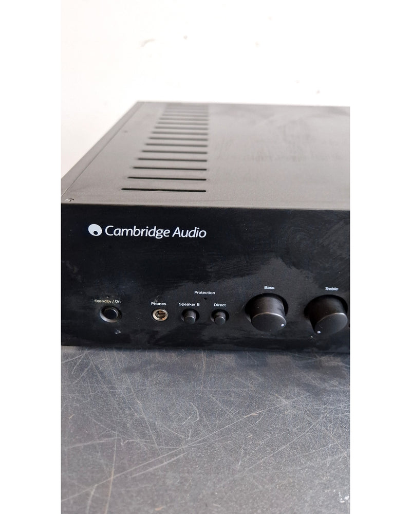 Cambridge Audio Azur 540A - Hi-Fi Amplifier - Black - Excellent w/ remote_control & Manuals - image 4
