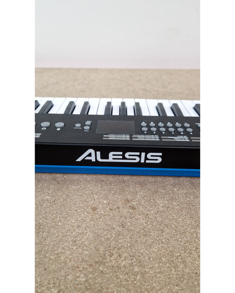 Alesis Melody 32 - Musical Keyboards - Excellent - image 8
