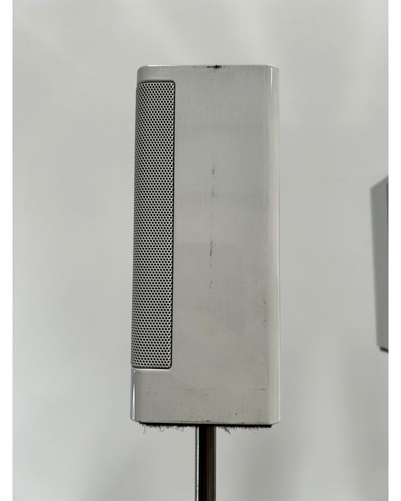 Loewe S1 Satellite Speakers - Pair - White - Excellent w/ stands - image 4