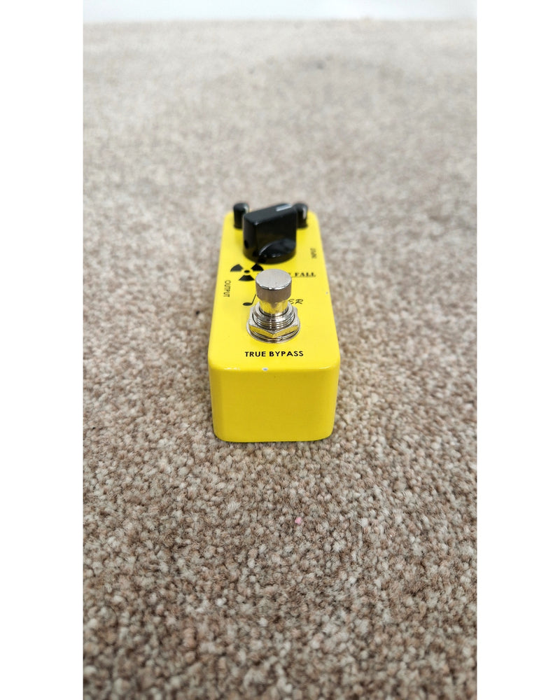 Donner Yellow Fall Delay mini Pedal - Excellent - image 2