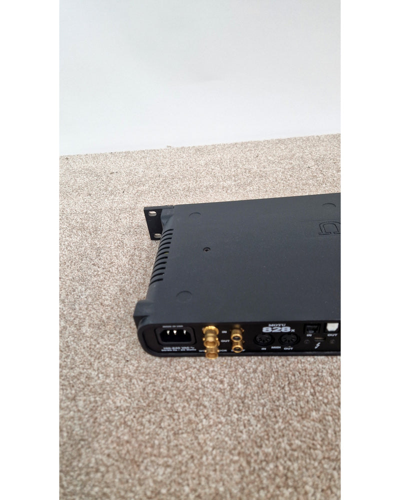 MOTU 828x - Audio Interface - Excellent w/ Original Box - image 13