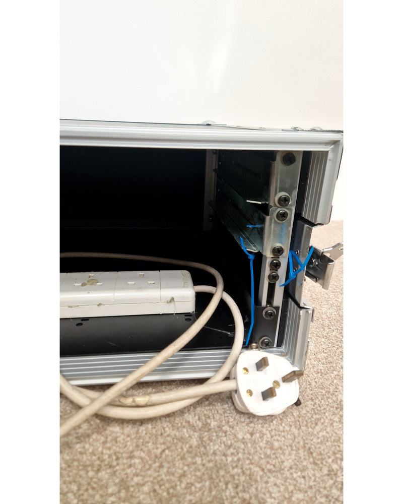 FLYHT PRO 3U Flight Case - Cases & Racks - Very Good - image 9