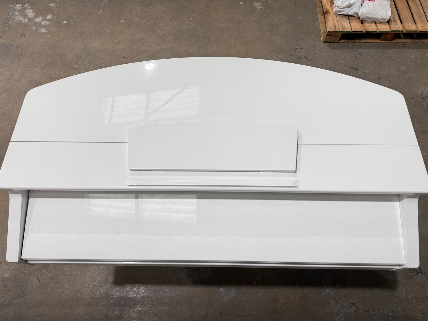 Gear4Music Grand Digital Piano - Model GDP-200 - Gloss White RRP £1349