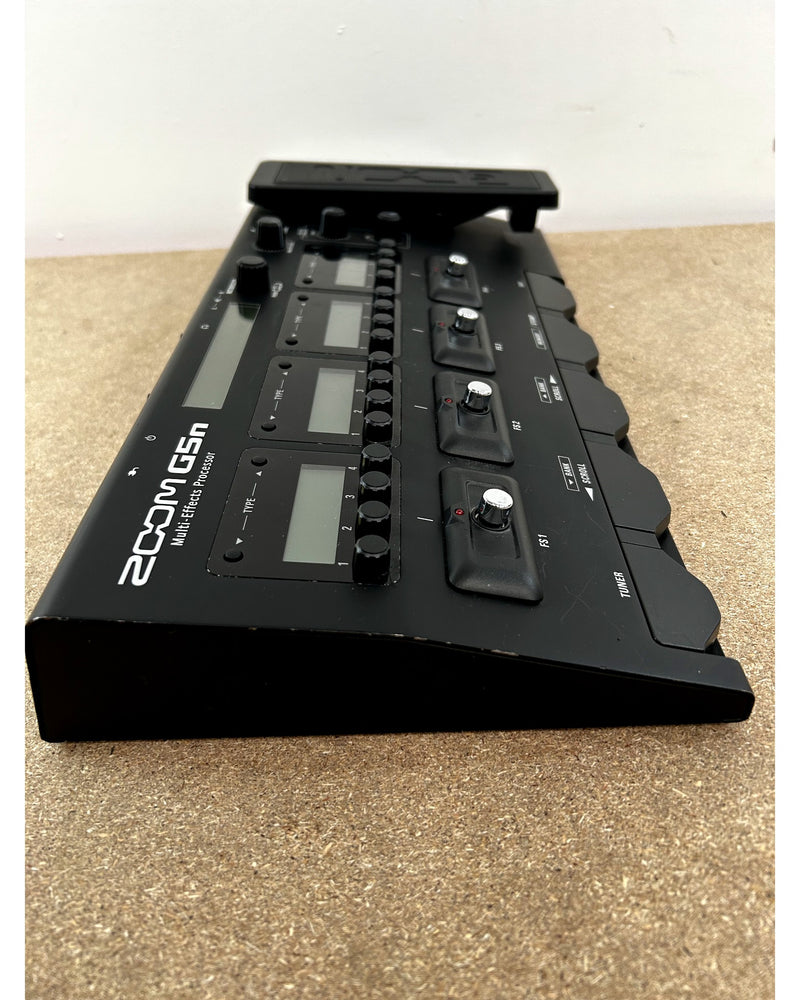 Zoom G5n - Multi-Effects Pedal - Very Good - image 3