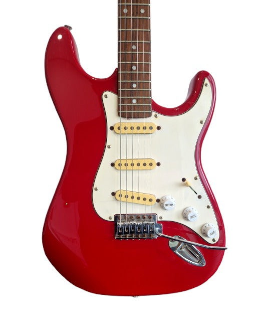 Squire Stratocaster 1995 - Red - Made IN China Electric Guitar - Classic Design - Good w/ Soft Case