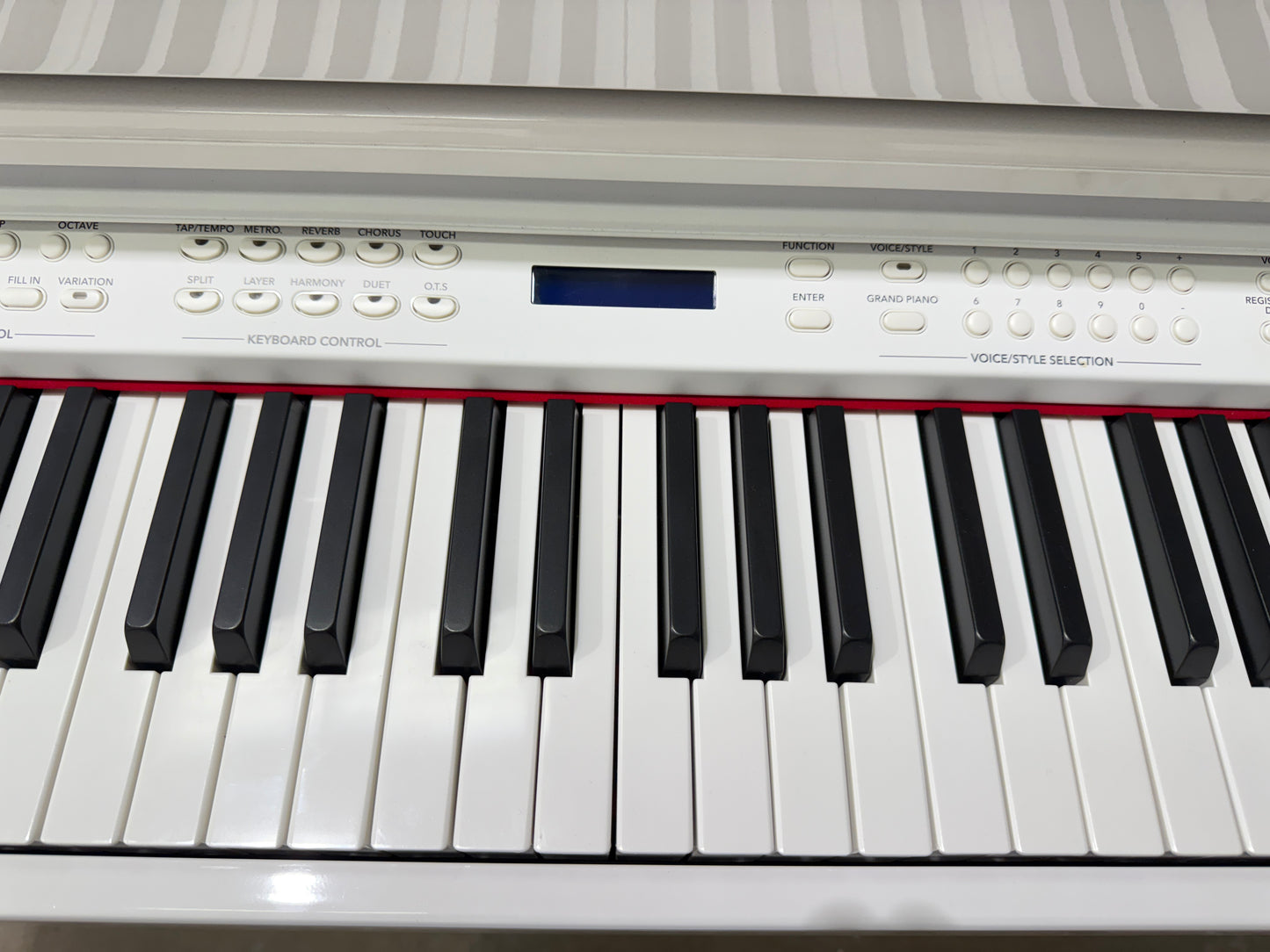 Gear4Music Grand Digital Piano - Model GDP-200 - Gloss White RRP £1349