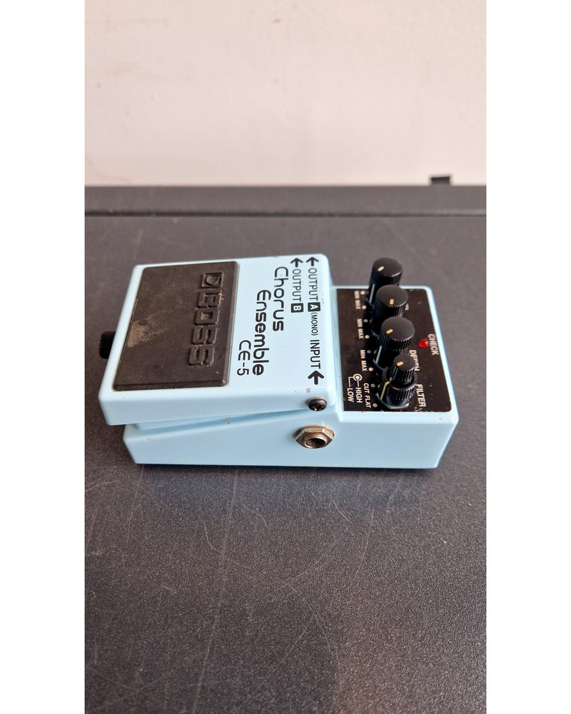 Boss CE-5 Chorus ensemble - Effects Pedal - Very Good w/ Original Box - image 8