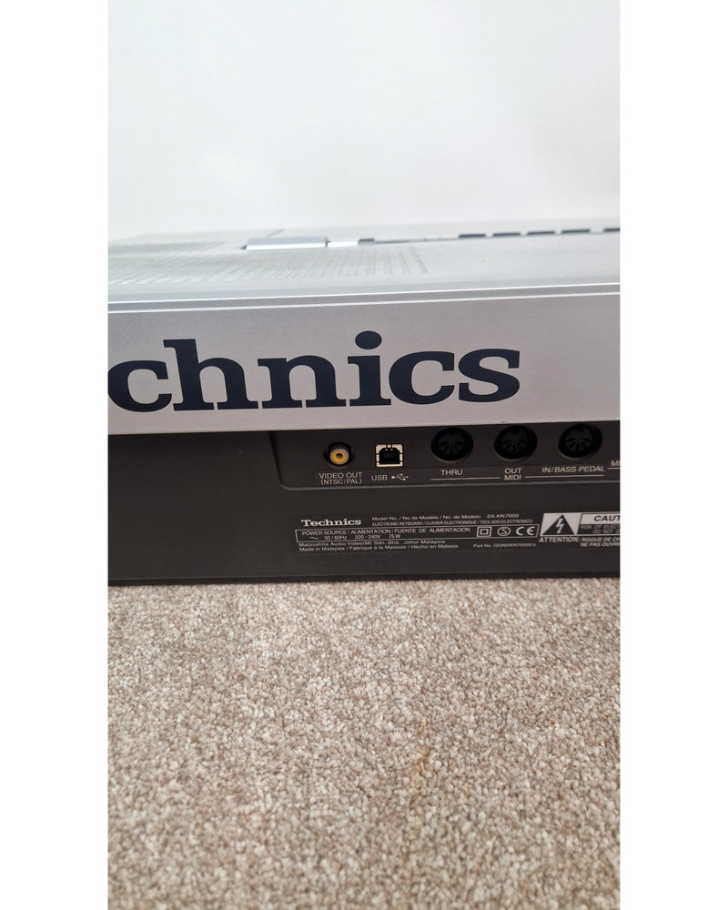 Technics SX-KN7000 - Musical Keyboards - Silver - Very Good - image 14