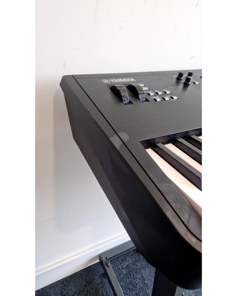 Yamaha MODX 8+ - Synthesizer Keyboards - Very Good w/ Original Box & Power Supply - image 8