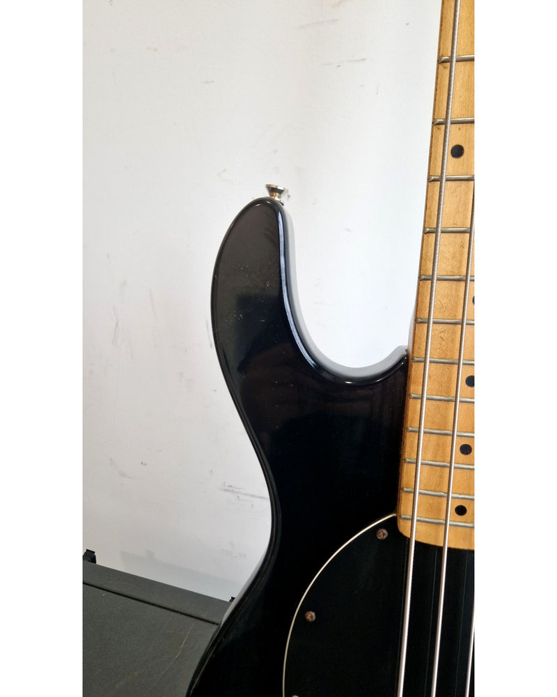 Vintage V96 Stingray Bass Guitar - Black - Bass Guitar - Very Good - image 5