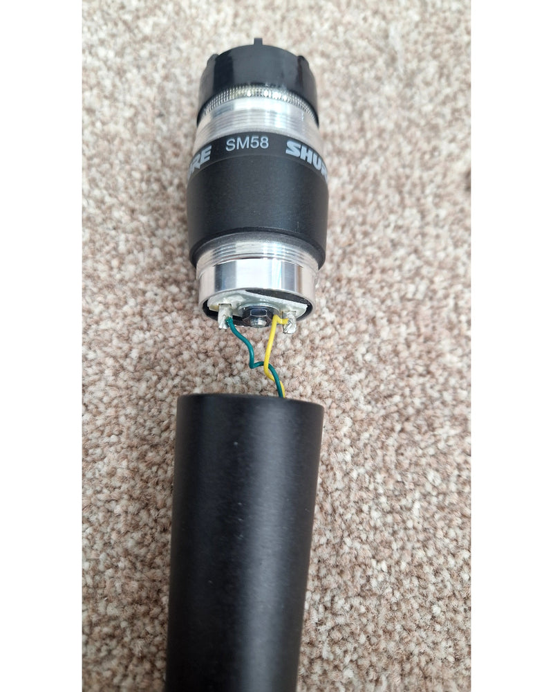 Shure SM58 - Excellent w/ Soft Case - image 13