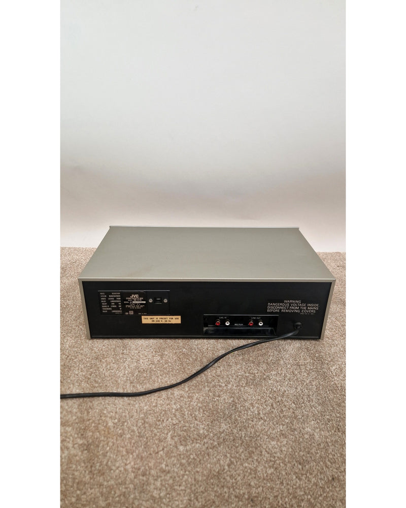 JVC KD-A11B - Excellent - image 10