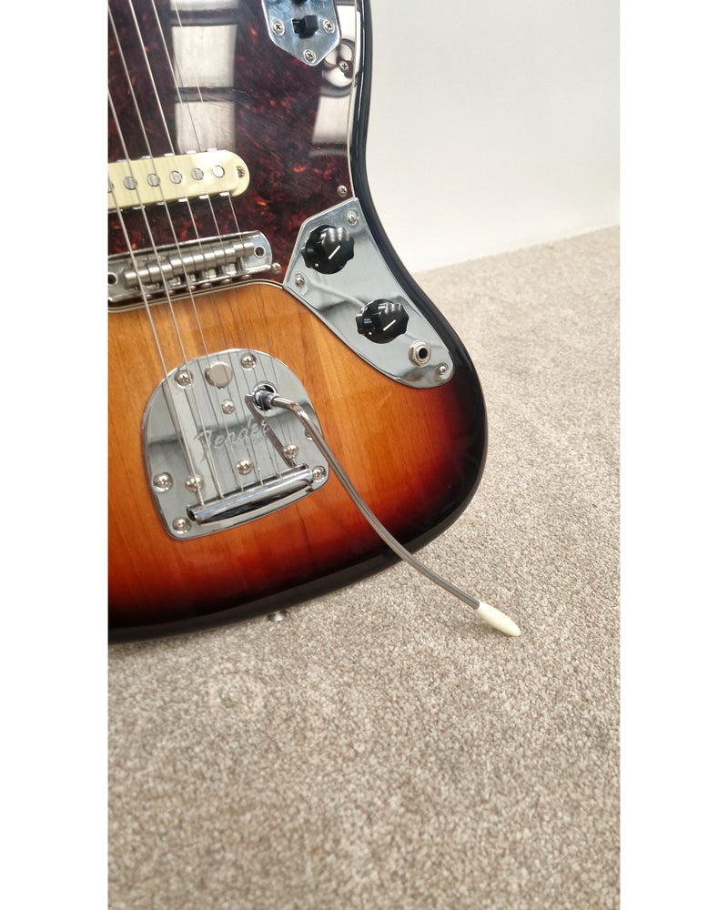 Fender Jaguar - Electric Guitars - 3-Colour Sunburst - Very Good w/ Soft Case - image 3