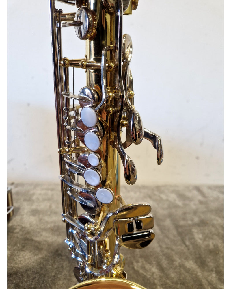Yamaha YAS-23 - Alto Saxophone - Gold - Excellent w/ Hard Case - image 4