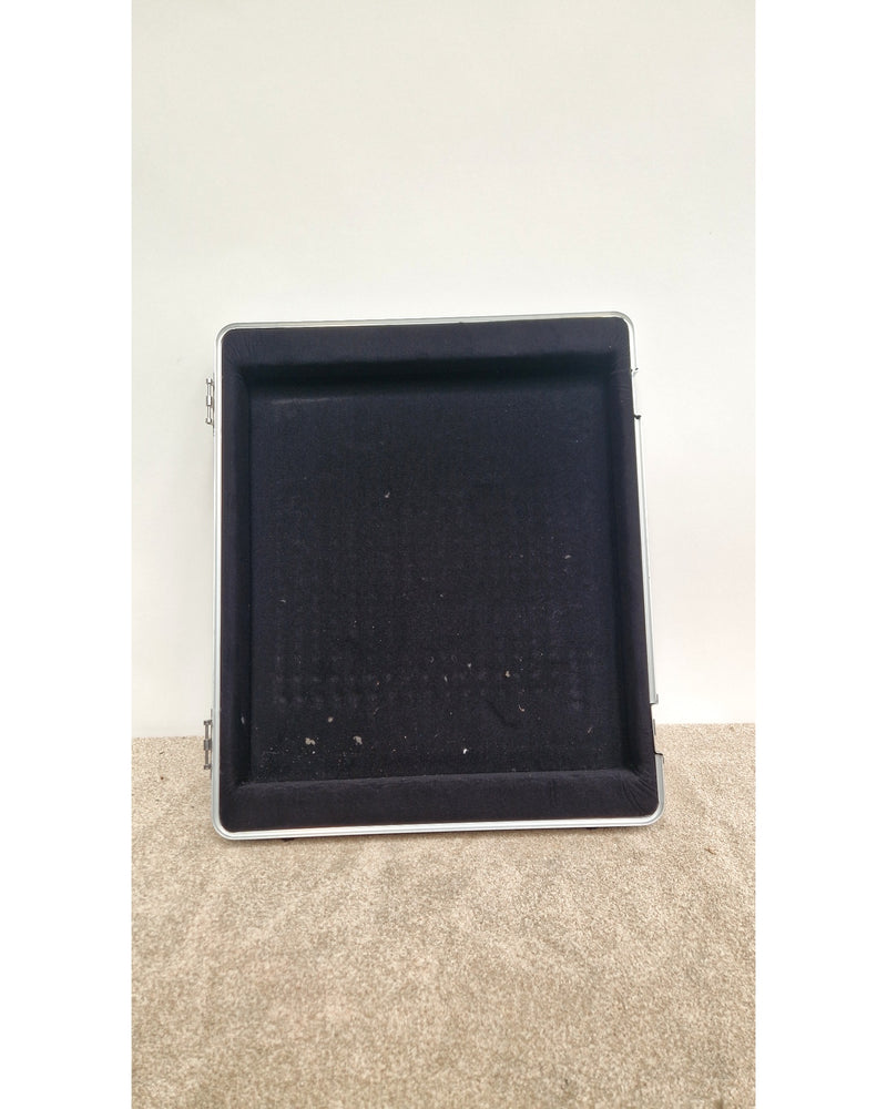 Gator Wheeled Flight Case - Flight Cases - Black - Excellent - image 10