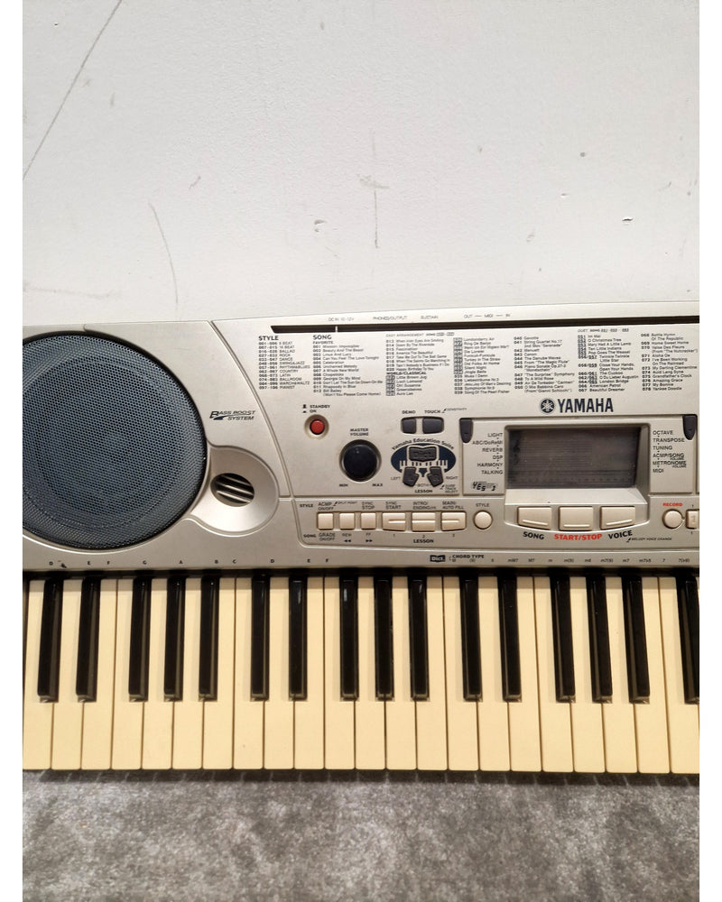 Yamaha EZ-30 - Electronic Keyboard - Silver/White - Spares or Repair - image 9