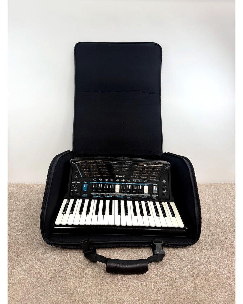 Roland FR-3X - Accordion - Black - Excellent w/ Manuals, Soft Case, Original Power Supply - image 9