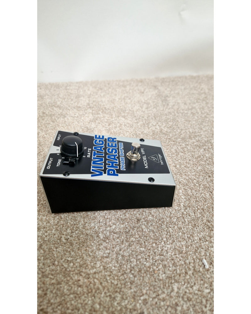 Behringer Vintage Phaser Pedal - Like New w/ Original Box - image 10