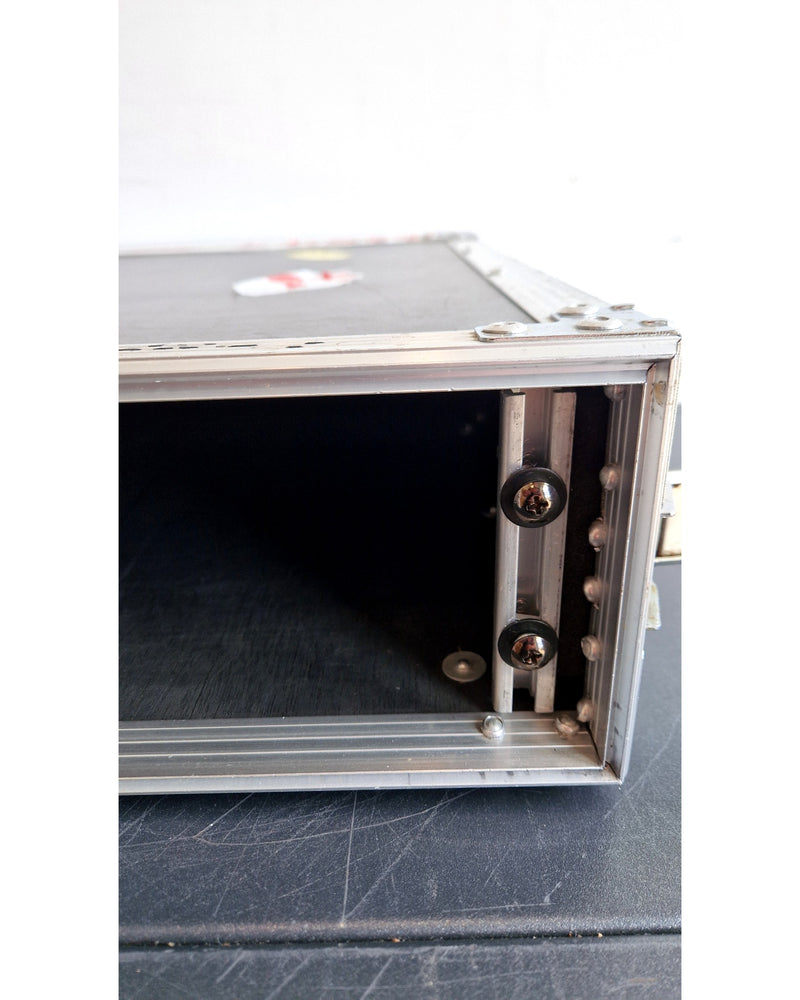 Non-branded 2U Flightcase - Flight Cases - Good - image 6