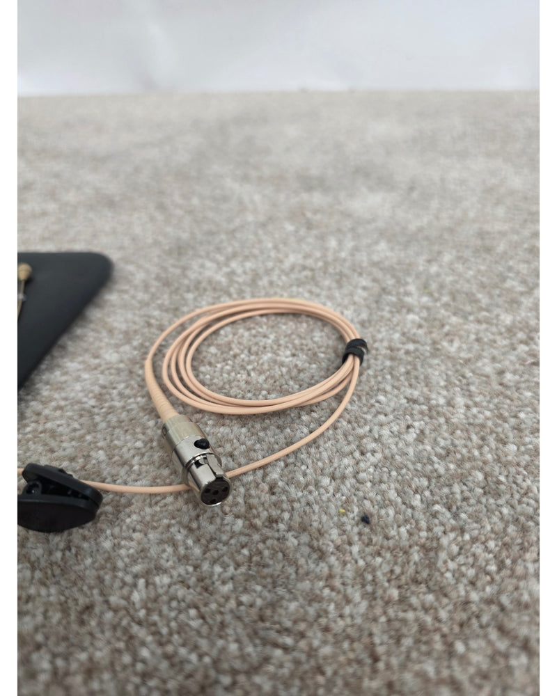 DPA 4066 Core+ - Beige - Like New w/ Soft Case - image 4