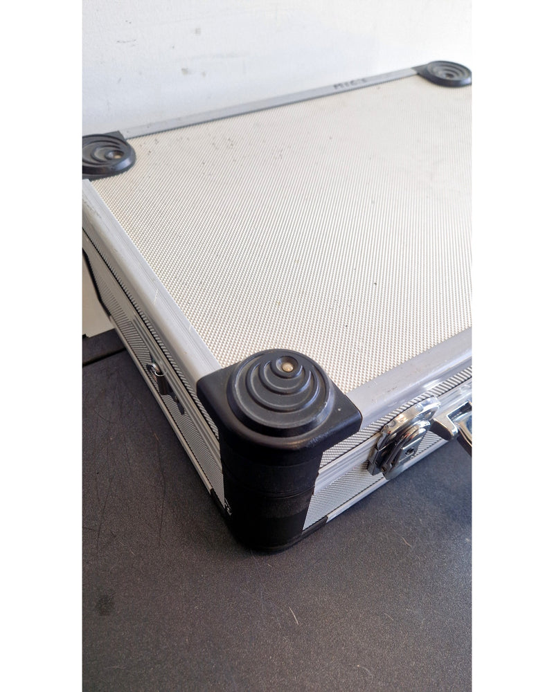 Unbranded Metal Case - Carry Handle - Tool Case - Good - image 8