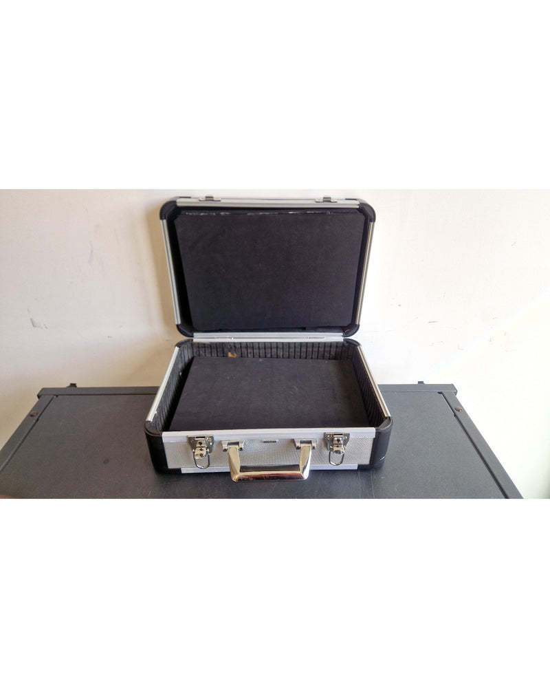 Unbranded Metal Case - Carry Handle - Tool Case - Good - image 11