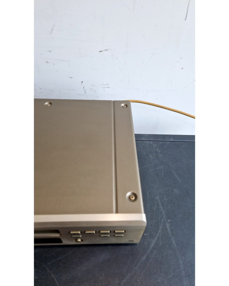 Denon DVD-2800 II - DVD Player - Spares or Repair - image 8