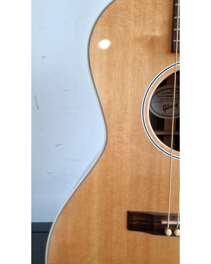 Gibson L-00 Studio - Acoustic Guitar - Natural - Like New w/ Hard Case - image 10