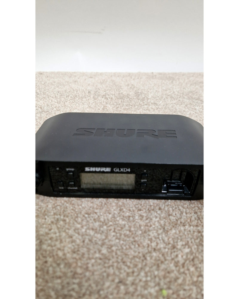 Shure GLXD4 Z2 Beta8A - Excellent w/ Soft Case - image 12